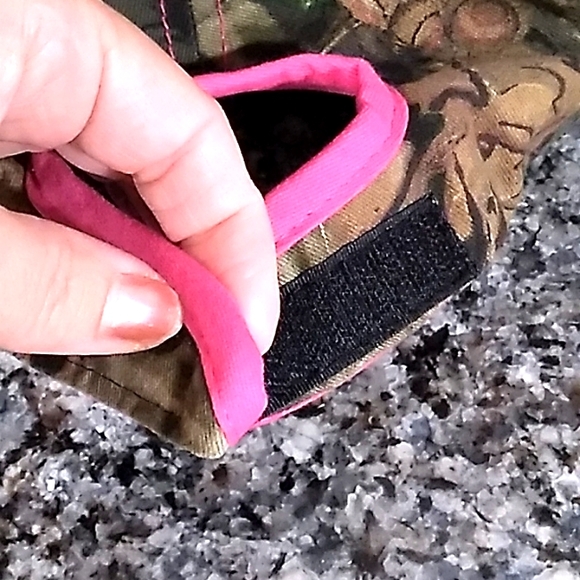 Dodge Camo/Hot Pink Hat. NWOT - Picture 3 of 6